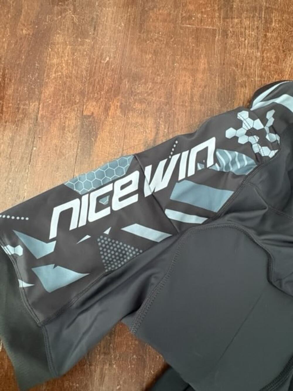 NiceWin Padded Cycling Shorts Mens XL Black NWT Zipper Pocket - Picture 6 of 8